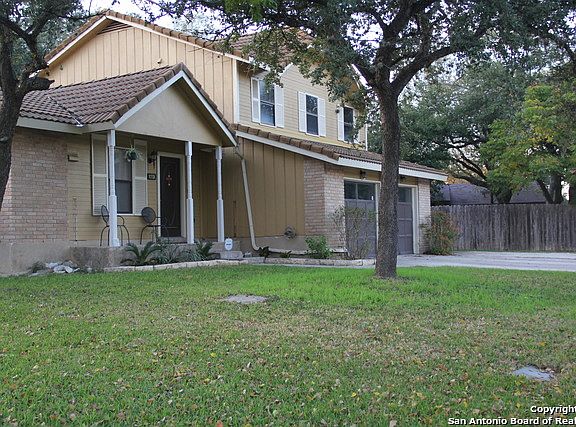2nd image of 13630 Bell Dr