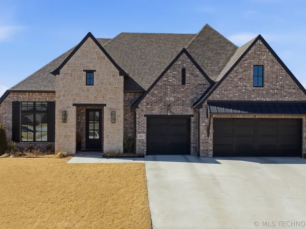 2823 E 141st Ct S, Bixby, OK 74008