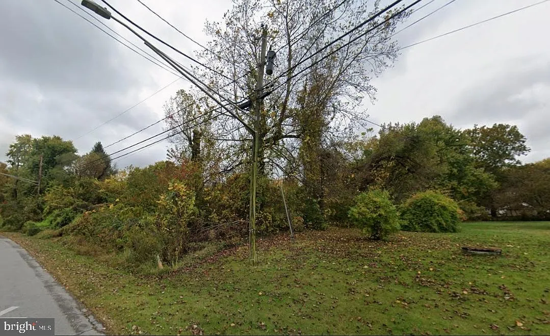 5620 Park Dr photo 1