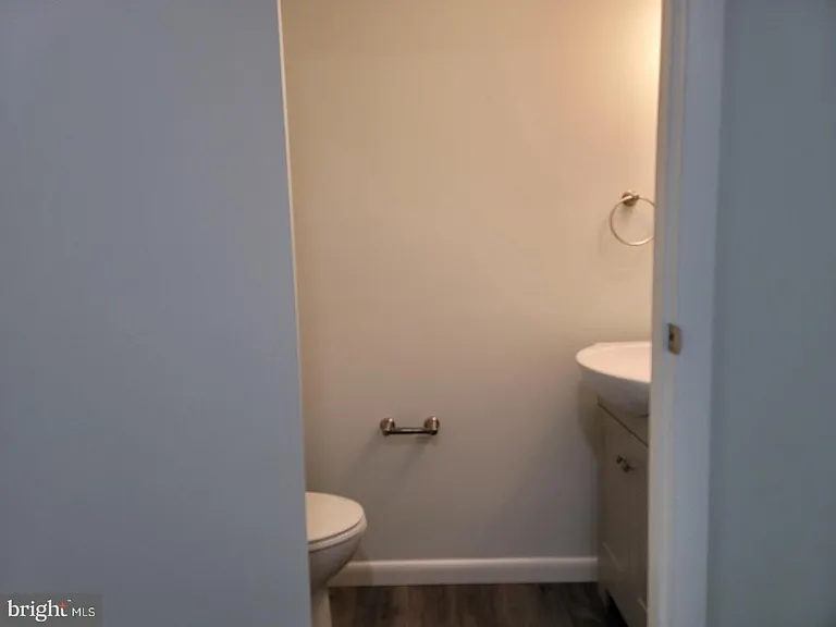 6220 Hillside Rd — Photo 22