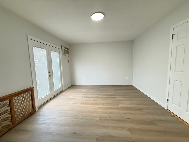 51 Dewitt St #2 — Photo 7