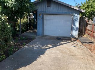 418 N 6th Ave, Oakdale, CA
