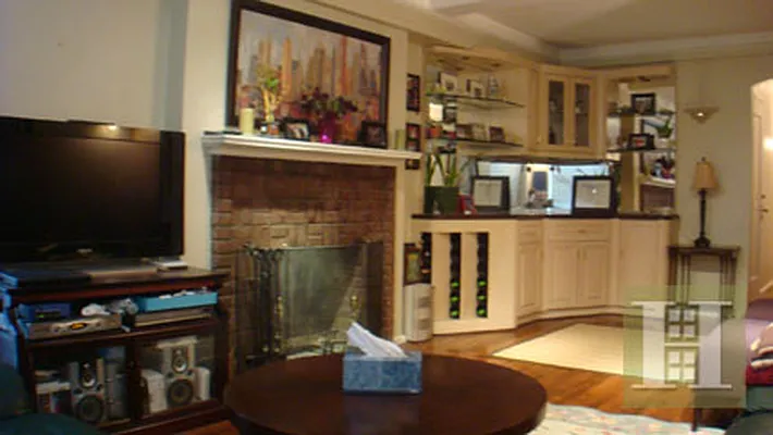 Rented by Halstead Real Estate | media 13