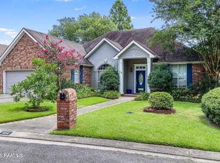 104 Country Morning Ct, Lafayette, LA 70508