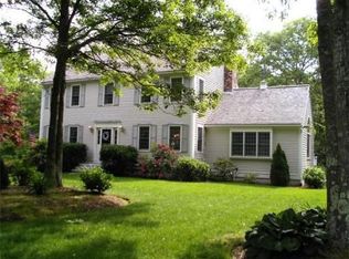 8 Hemlock Ter, East Sandwich, MA 02537