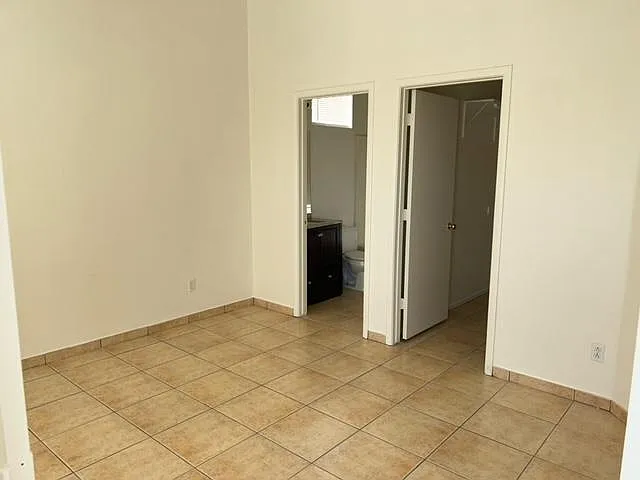 203 Breezy Shore Ave — Photo 10