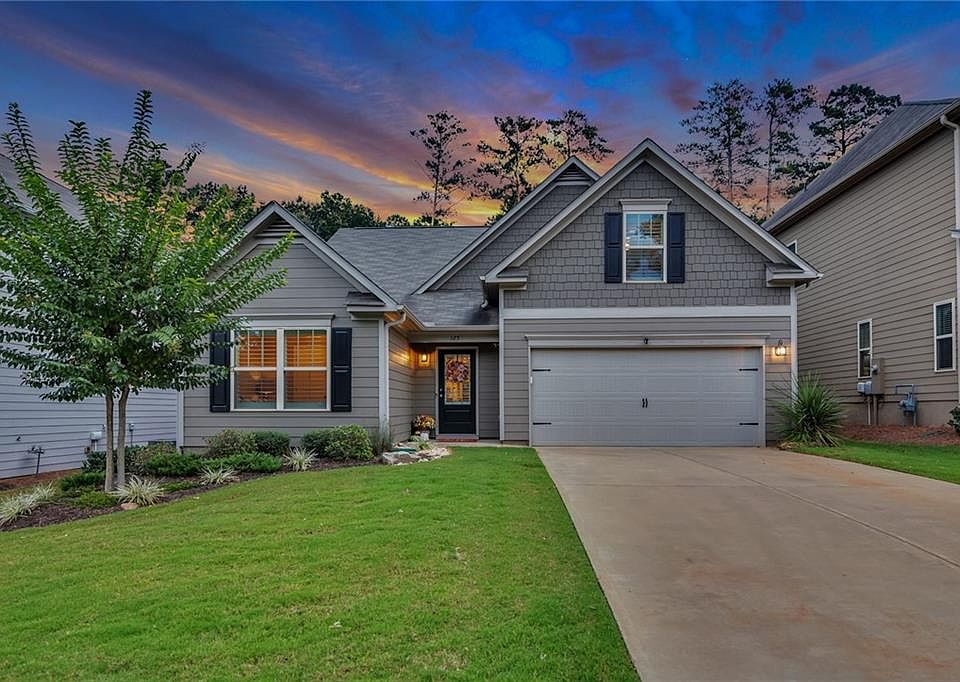 1st image of 125 Stone Manor Ct