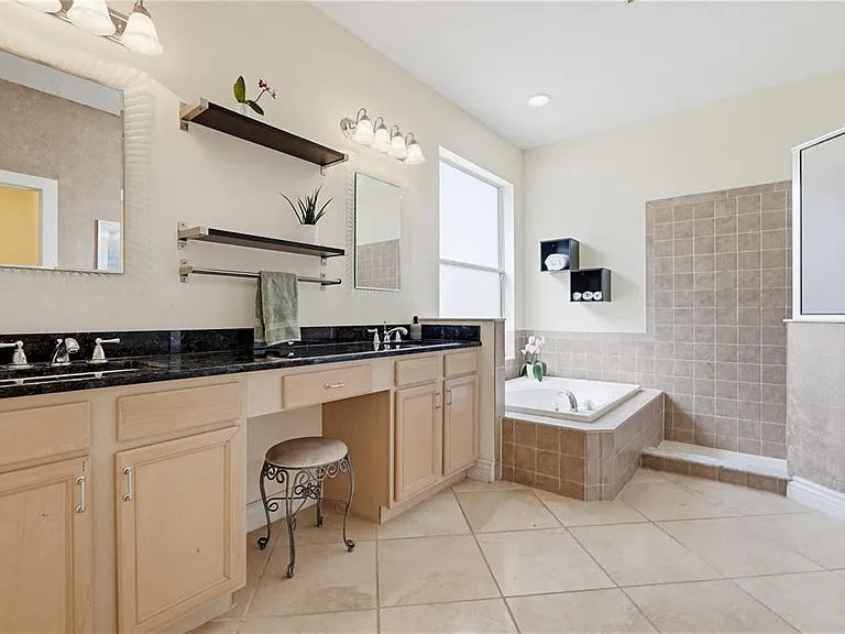 10842 Wild Cotton Ct — Photo 26