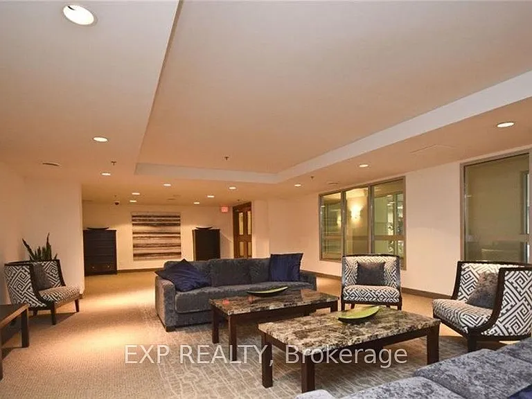 195 Besserer St #2604 — Photo 9
