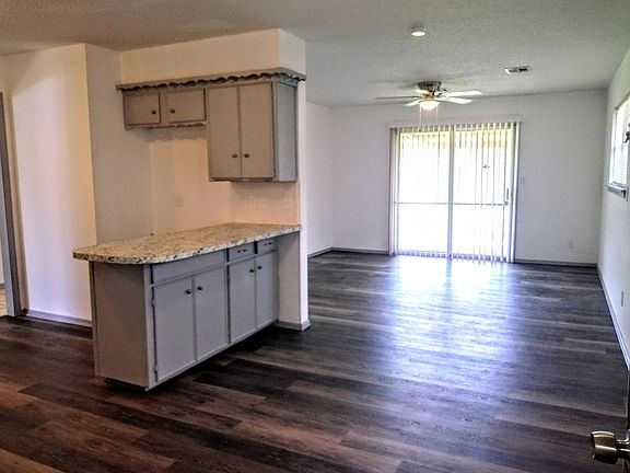 New Floors in Khaki Oak Dark