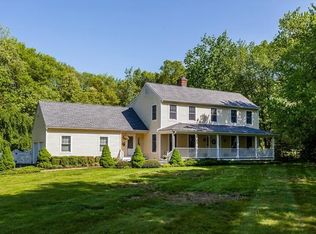 15 Gopher Rd, Newtown, CT 06470
