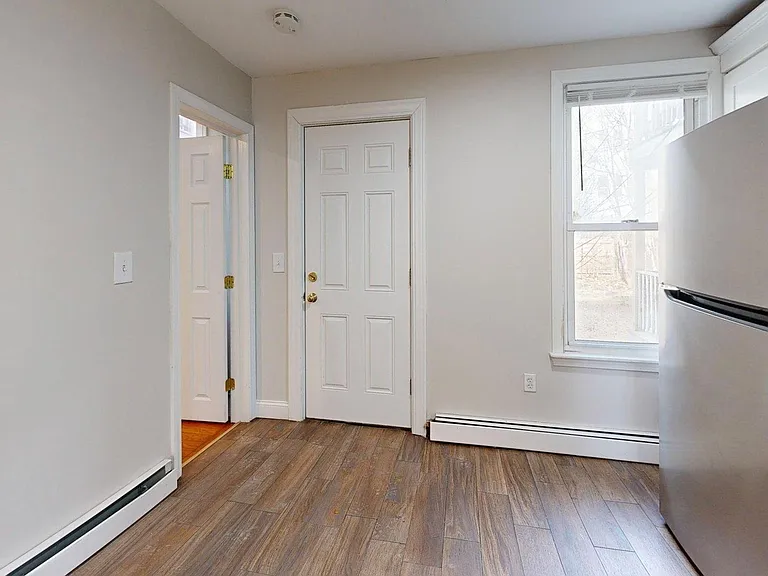 206 Princeton St #3 — Photo 13
