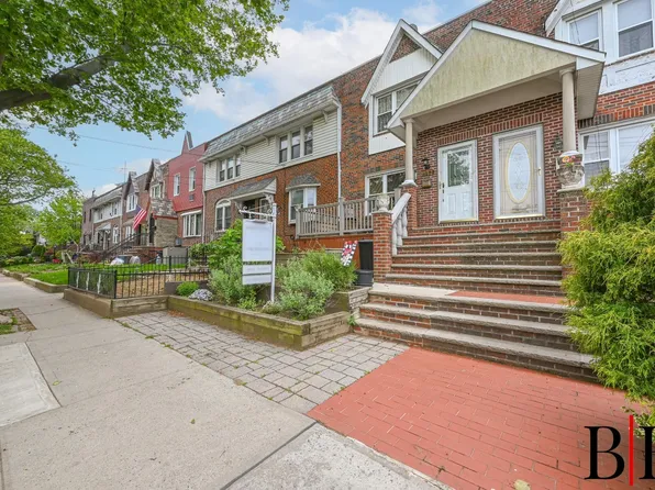 2982 Avenue T image 1 of 27