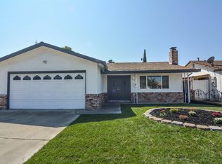 942 Sapphire Way, Manteca, CA 95336