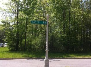 Hasty Rd, Youngstown, OH 44515