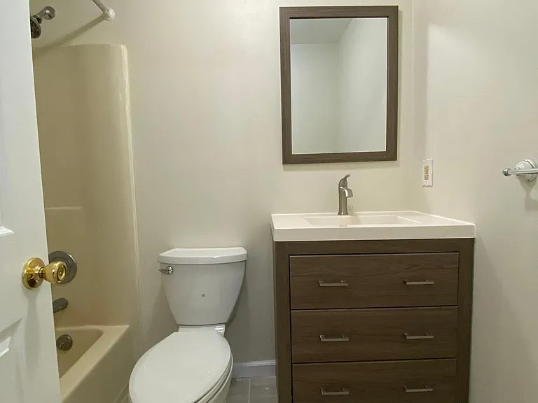 9 Revere Pl — Photo 15