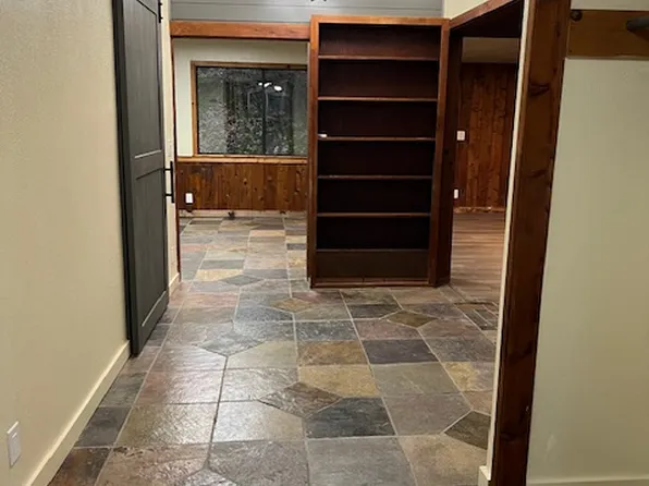 (undisclosed Address), Vallecito, CA 95251