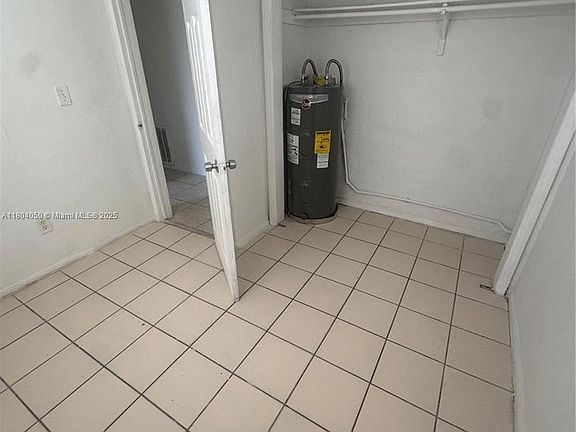 4th image of 2856 NW 14th St #12