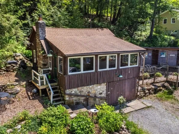 31 E Shore Trl, Sandyston Twp., NJ 07826