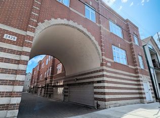 2427 N Clybourn Ave #G, Chicago, IL 60614