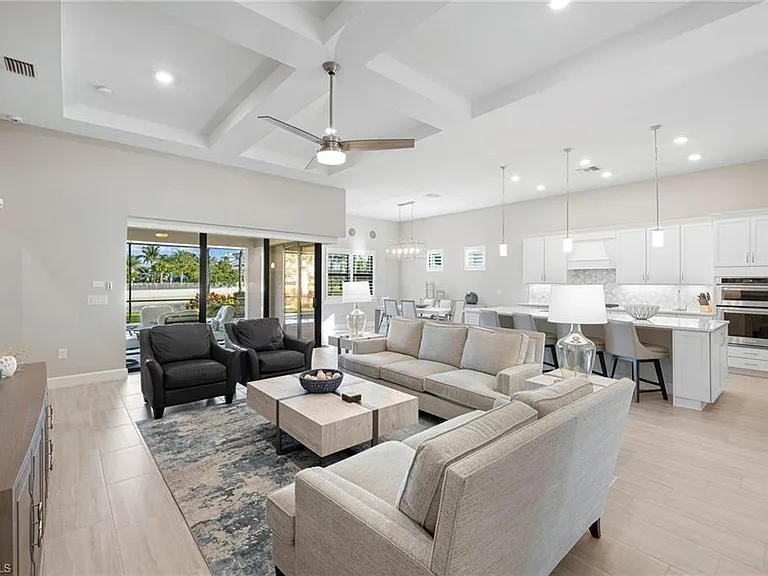 9124 Snowy Owl Way — Photo 4