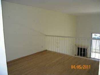 3rd image of 4329 Whitsett Ave