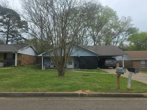 736 Sandy Ln, Pearl, MS 39208