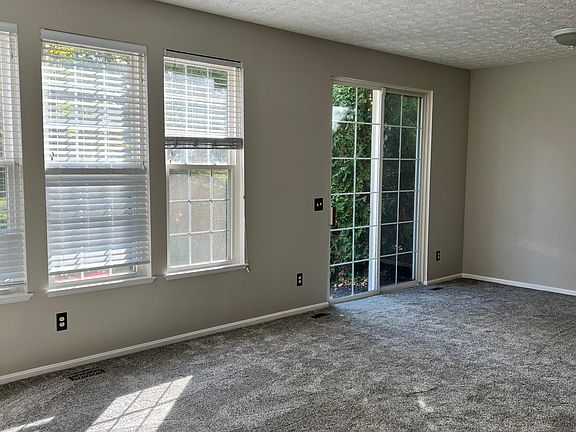 3rd image of 2687 Wyndgate Ct #2687