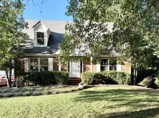 1404 Walnut Way, Bowling Green, KY 42104