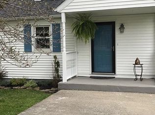 31 Clapper Rd, Selkirk, NY 12158