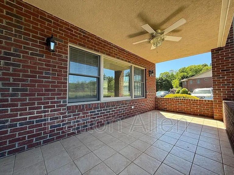 1465 S Lakeshore Dr #E2 — Photo 6