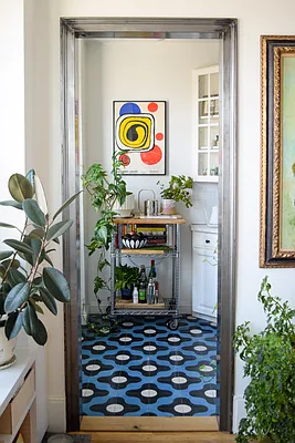 Sold by Compass | media 2