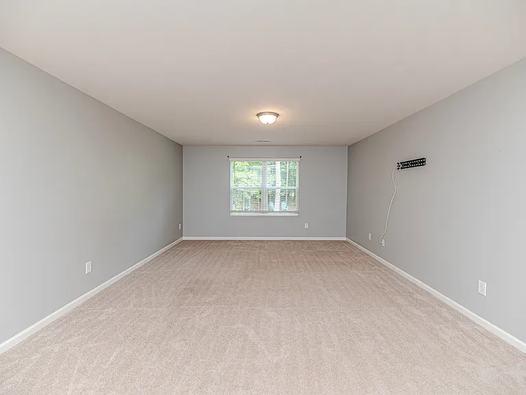 2441 Westgate Dr — Photo 12