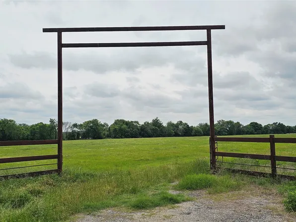2260 Fm 16, Canton, TX 75103