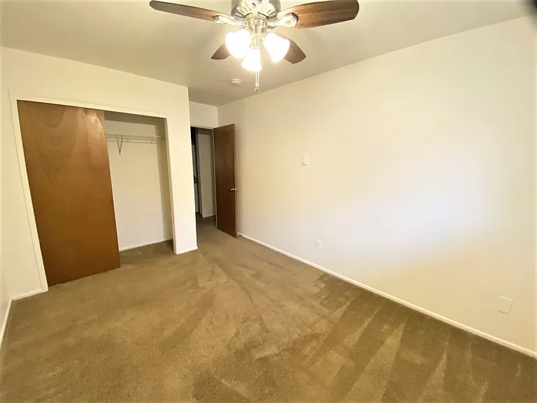 Fairmont Villa — Photo 23