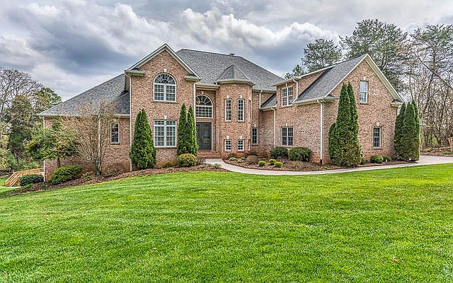 1st image of 3014 Whispering Cove Dr