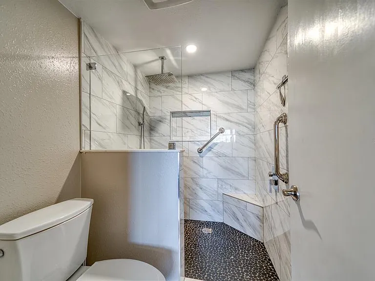 11730 Shipwatch Dr #305 — Photo 14