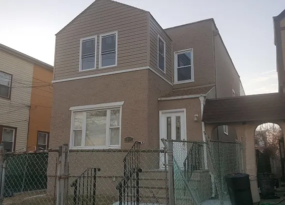 13814 233rd St photo 1