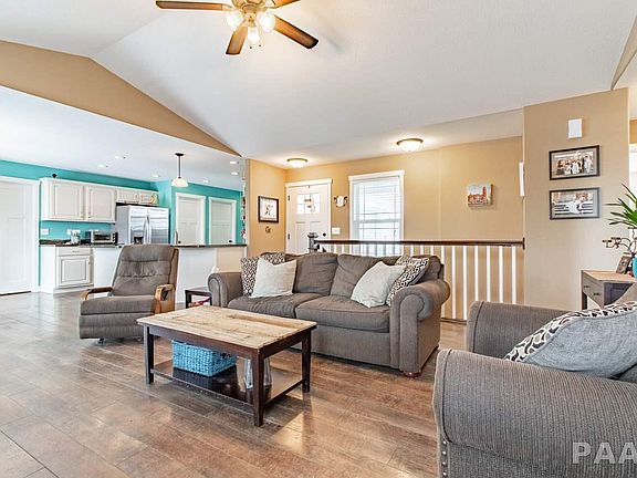 5th image of 1209 Saddle Brook Ln