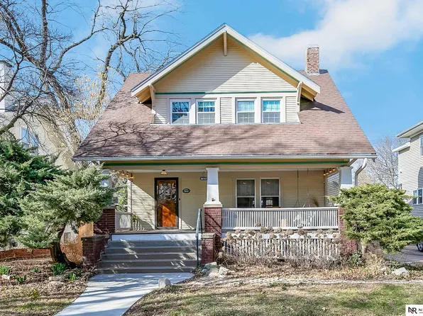 2042 Ryons St, Lincoln, NE 68502
