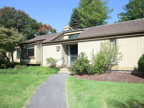 710 Heritage Village #B, Southbury, CT 06488