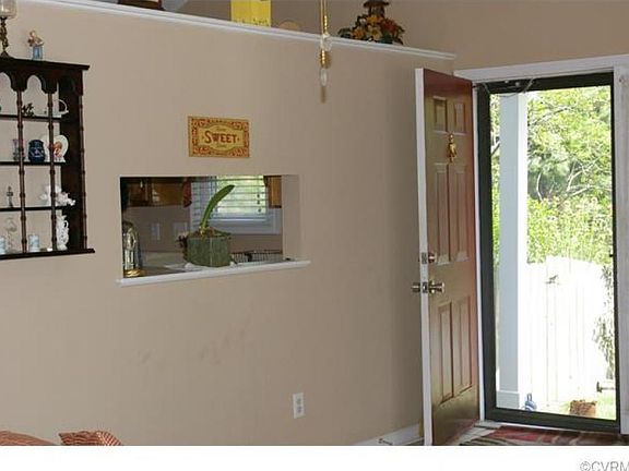 3rd image of 7832 Coachford Ct