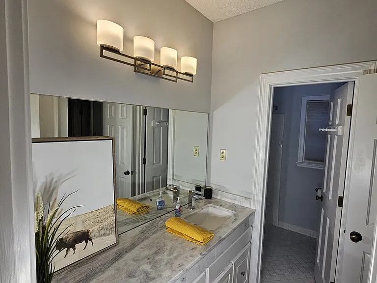 516 S Yates Rd — Photo 25