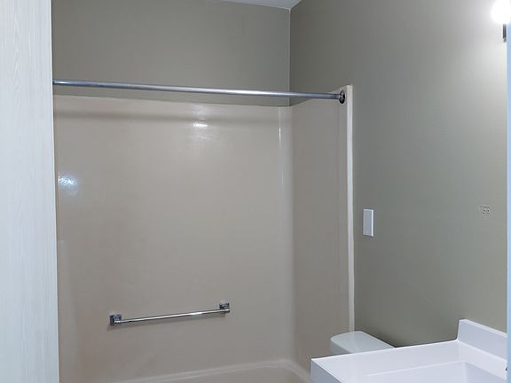 5th image of 603 Griswold St #2