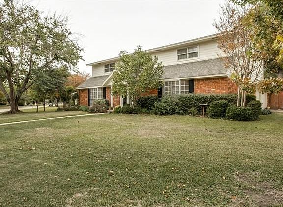 3rd image of 301 Syracuse Pl