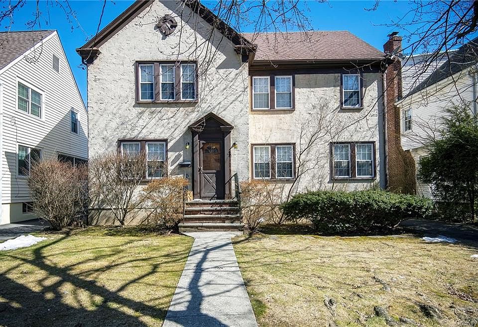 1st image of 113 Smith Ave