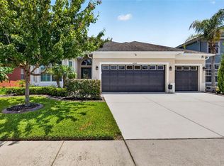 31218 Alchester Dr, Zephyrhills, FL 33543