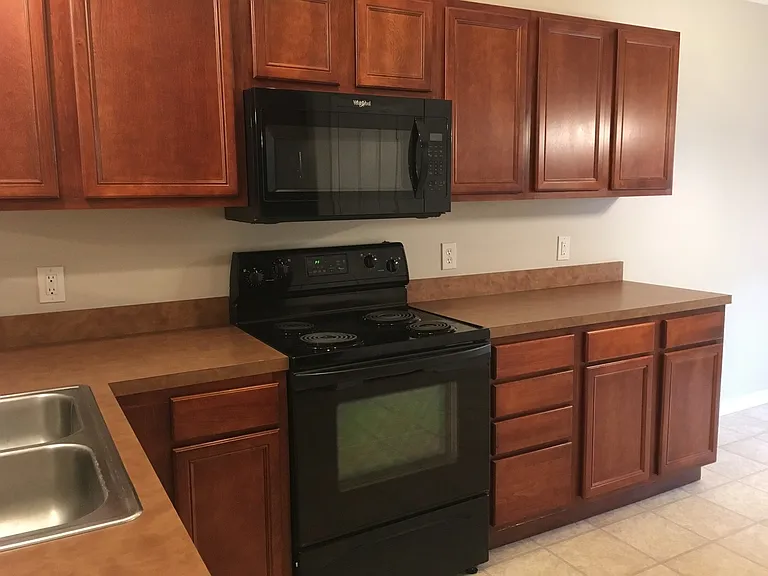 121 Blue Heron Pl — Photo 10