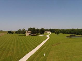 22750 S Moonlight Rd, Spring Hill, KS 66083