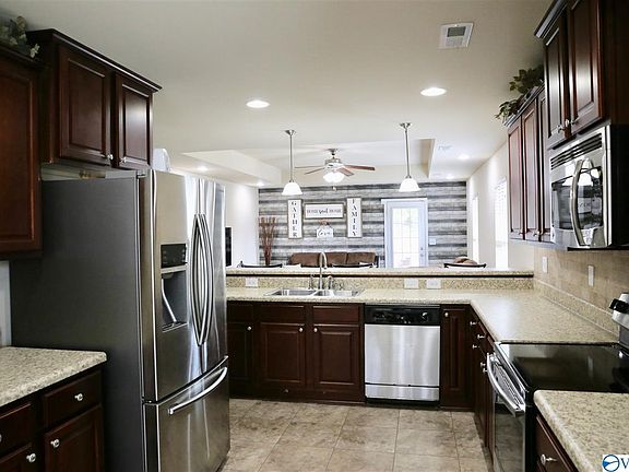 3rd image of 1830 Clayton Cove Dr NW